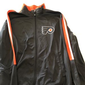 Men’s XL Philadelphia Flyers zip up
